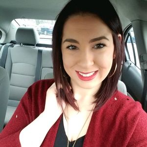 Meet your Posher, Stacie